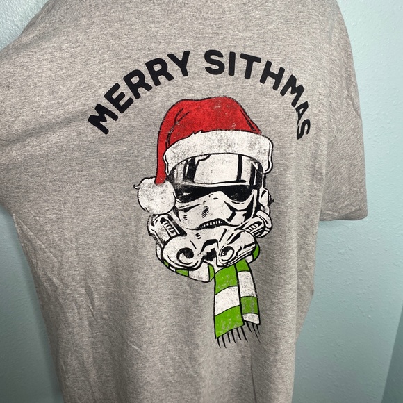 NWT Star Wars Merry Sithmas Grey T-Shirt - Picture 4 of 10